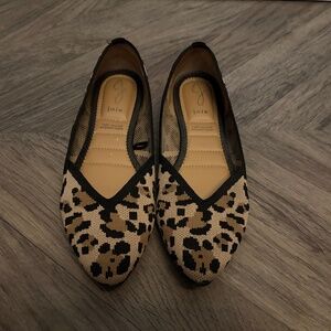 Joie Capri leopard print flat black & tan (9)